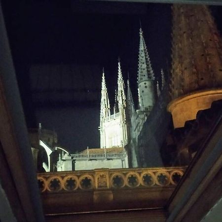 Buhardilla Con Vistas A La Catedral Lejlighed Burgo Eksteriør billede